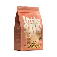 Little One_feed_junior rabbits_face