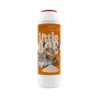 Little One_bathing sand_face